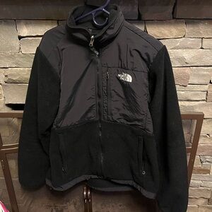 North Face Women’s Black Polartec Retro Jacket - Adult Large EUC